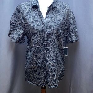 NWT Dead Stock ...lost men button down up Shirt Sz L black/white